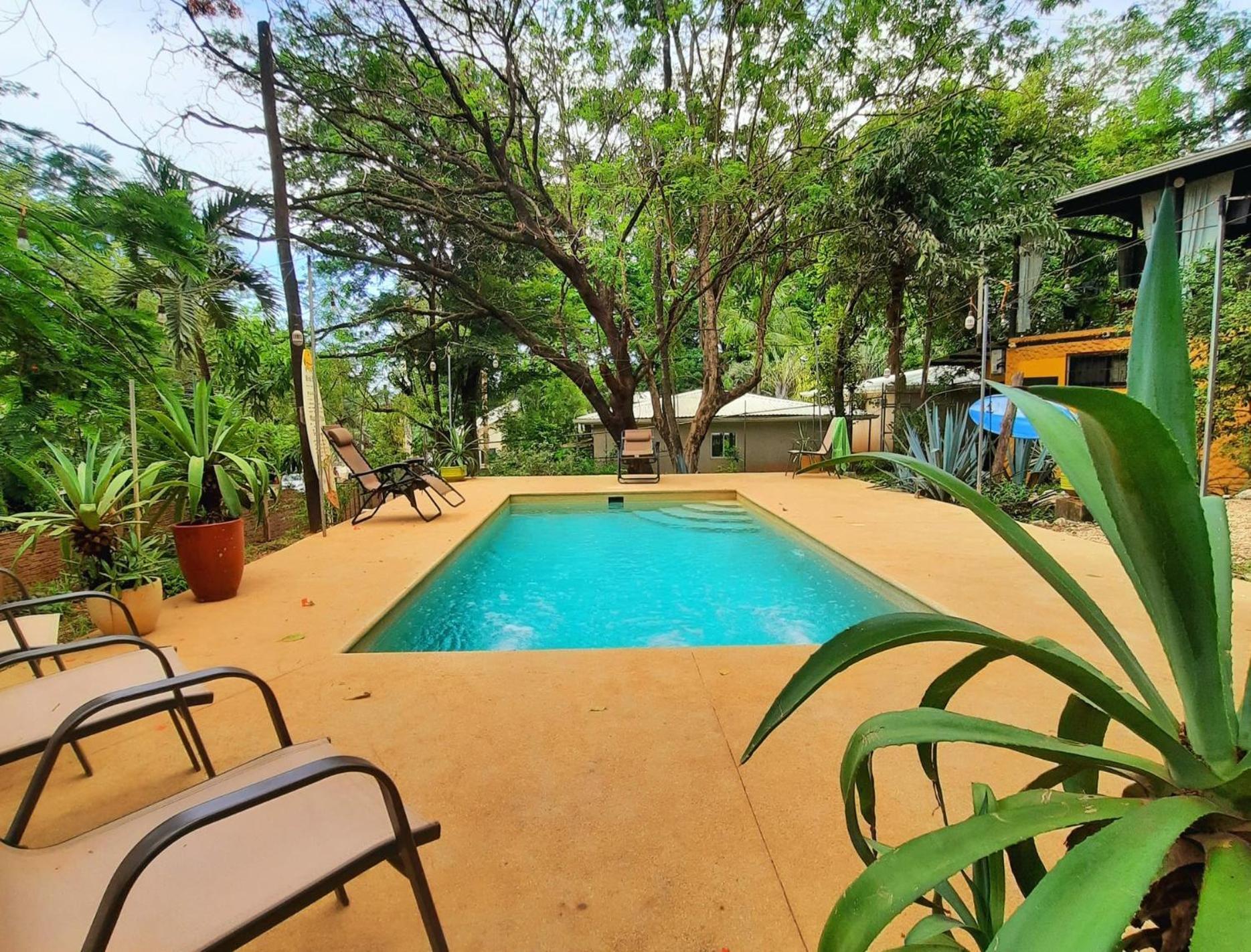 Casa Pura Vida Surf Hostel - Tamarindo Costa Rica Exterior photo