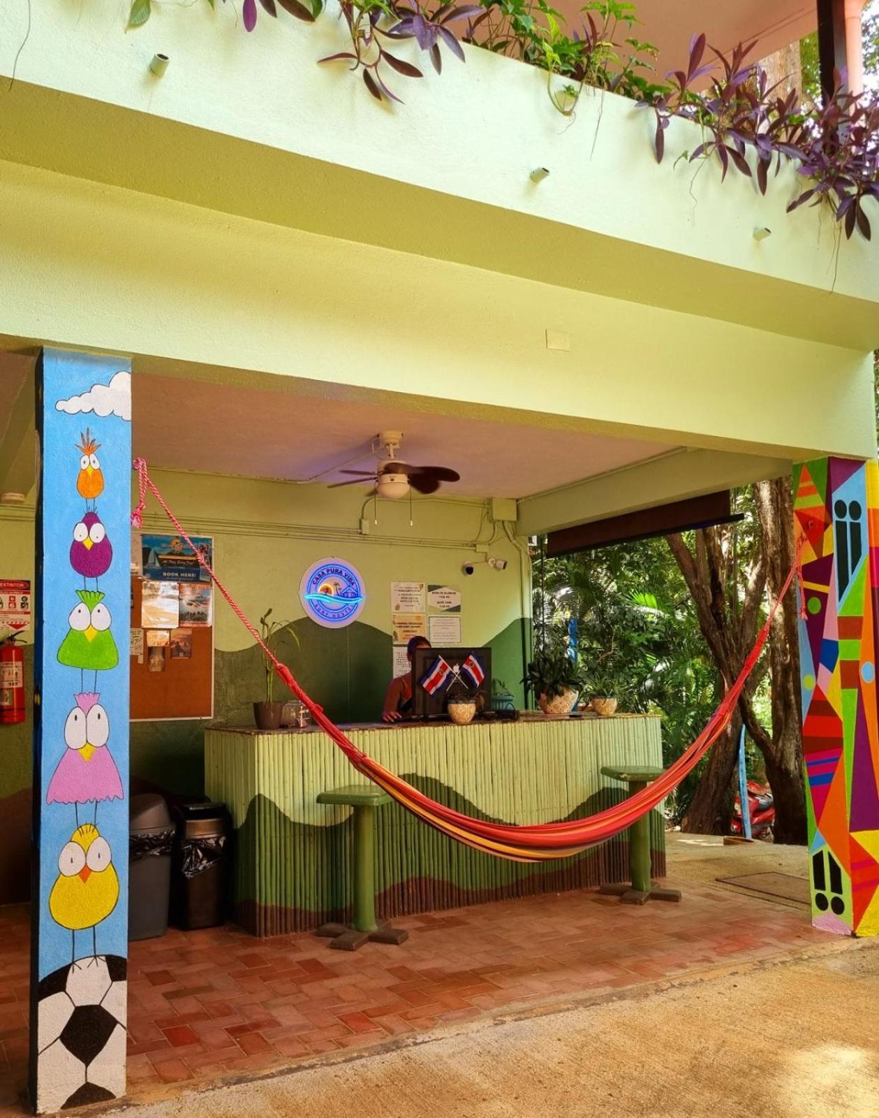 Casa Pura Vida Surf Hostel - Tamarindo Costa Rica Exterior photo