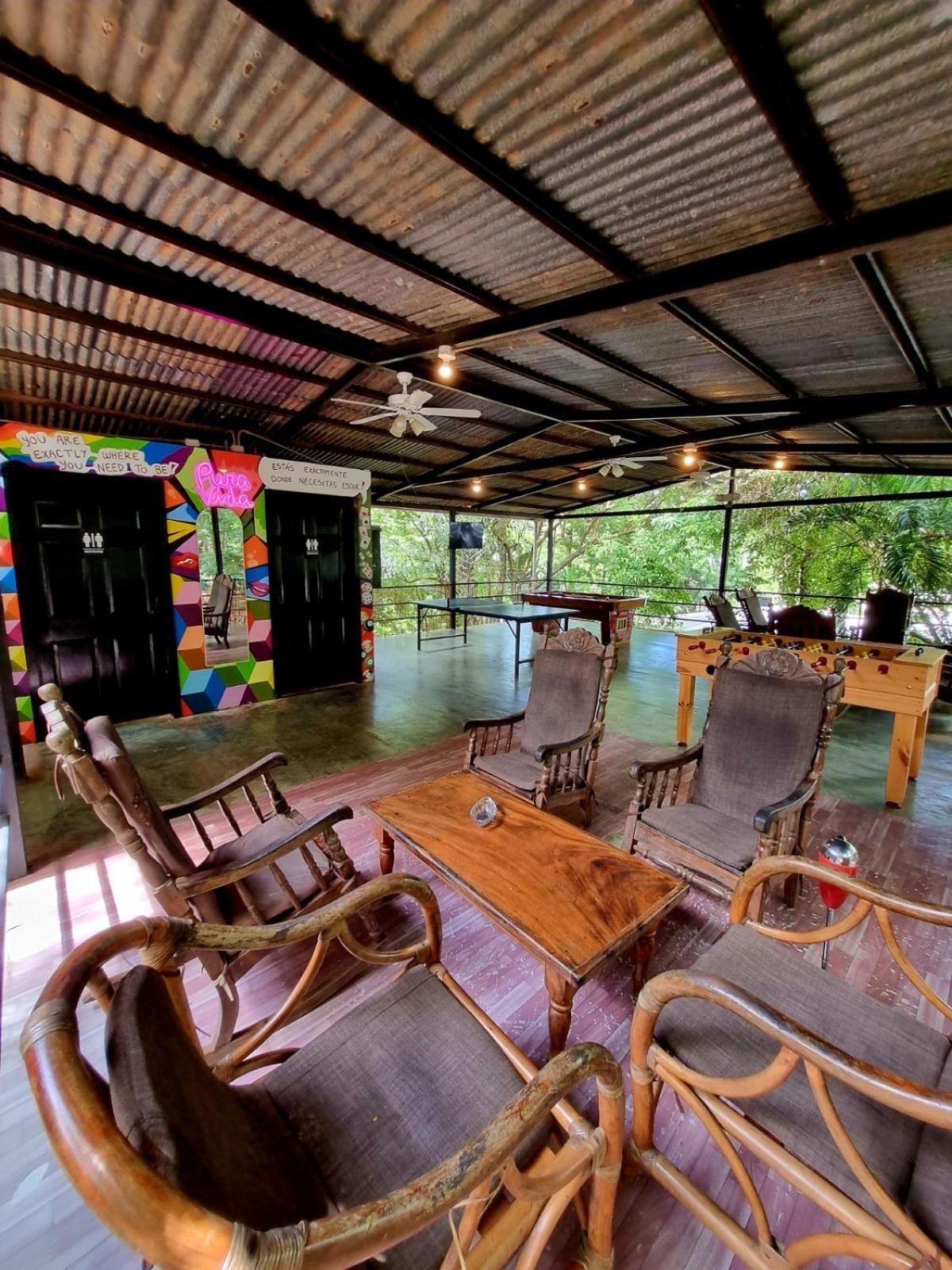Casa Pura Vida Surf Hostel - Tamarindo Costa Rica Exterior photo