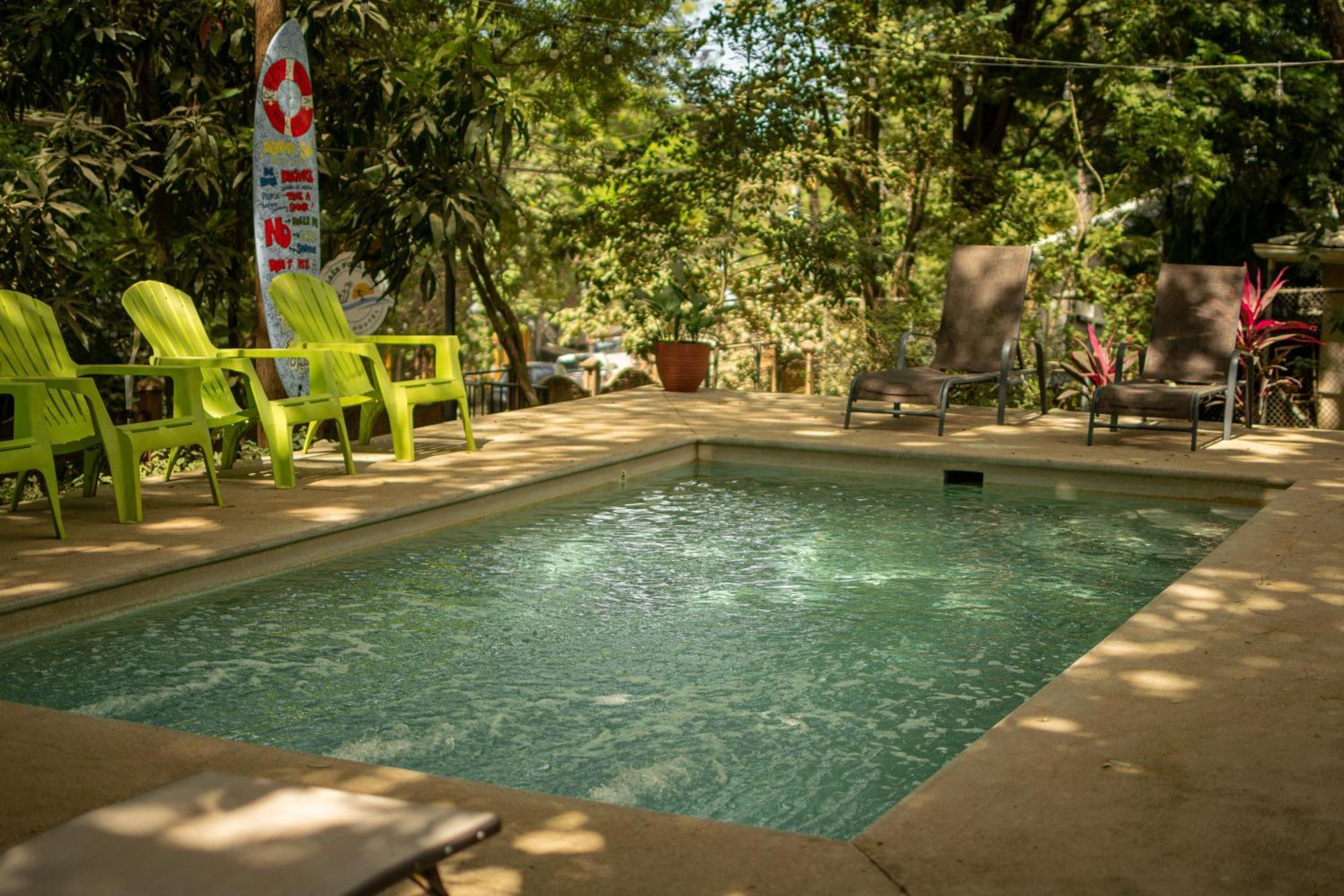 Casa Pura Vida Surf Hostel - Tamarindo Costa Rica Exterior photo
